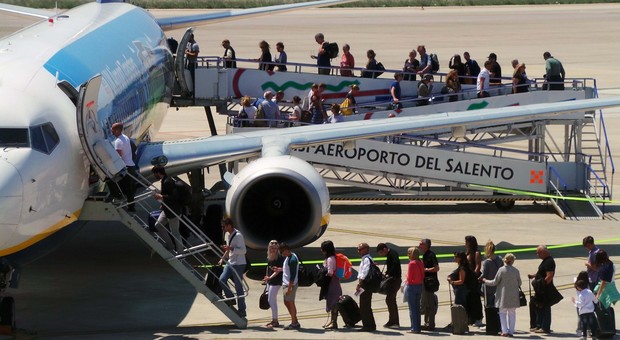 Aeroporti di Puglia, traffico in aumento: 5 milioni di passeggeri in otto mesi