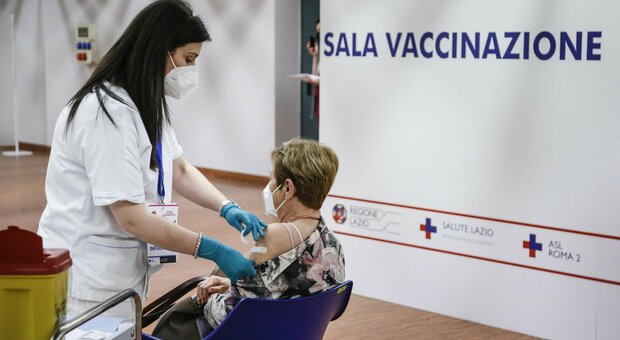 Covid, in Campania oltre 5,7 milioni di somministrazioni di vaccino