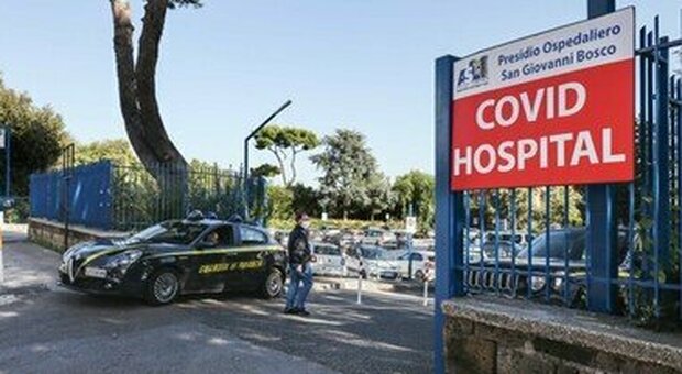 Covid a Napoli, l'ospedale San Giovanni Bosco verso la normalità: via i pazienti positivi in 15 giorni