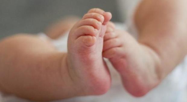 Brescia, neonato morto in ospedale per un'infezione batterica. I contagiati salgono a 10
