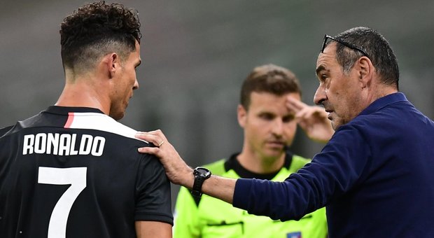 Juve, Sarri non si fida dell'Atalanta: «Momento decisivo della stagione»