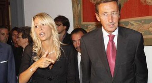 Gianfranco Fini ed Elisabetta Tulliani (foto Alessandro Di Meo - Ansa)