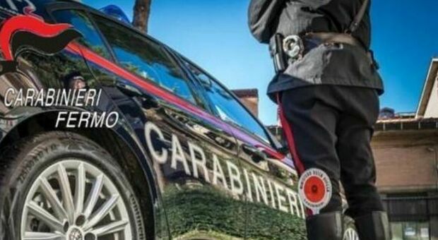 Furto da Stile Libero sul lungomare di Porto Sant'Elpidio, il ladro denunciato dai carabinieri