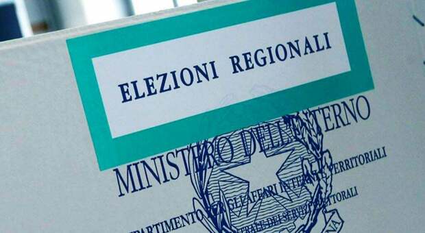 Regionali Campania 2020, raccolta firme per chiedere il rinvio delle elezioni di settembre