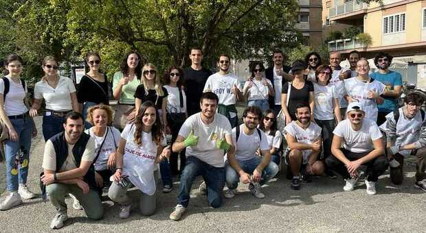 Roma, "Daje Alberi" : l'associazione che si occupa della cura del verde cittadino grazie ai suoi volontari
