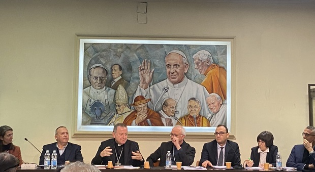 La presentazione del rapporto Cei stamattina nella sede di Radio Vaticana