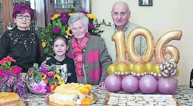 Luisina, 106 anni: «È Sant'Antonio che mi protegge»