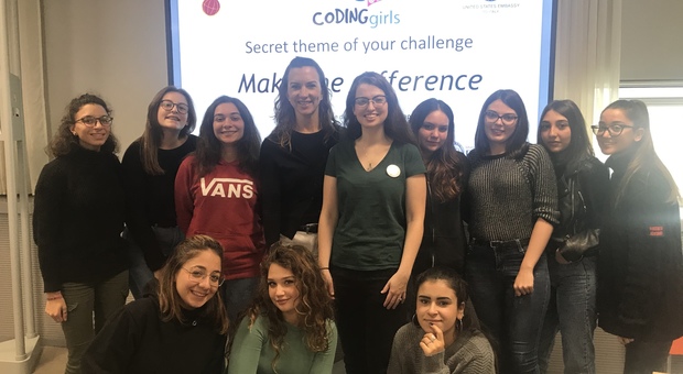Coding Girls, le studentesse del Vico vincono l’hackathon al femminile