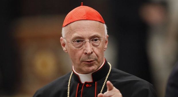 Il presidente della Cei, cardinale Angelo Bagnasco
