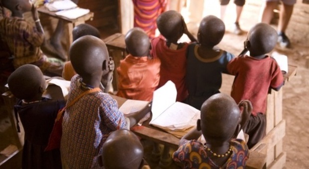 Gordon Brown all'Onu: «Emergenza infanzia dal Libano al Nepal all'Africa: aiutiamo i bambini ad andare a scuola»