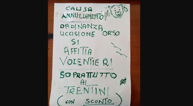 Il cartello affisso a Campomarino