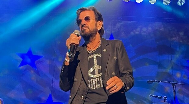 Ringo Starr annulla il tour. «Ho preso di nuovo il Covid, sono sorpreso quanto voi». Ma è giallo