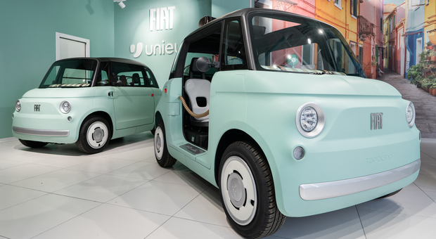 La Topolino si compra anche da Unieuro. La microcar Fiat in vendita da 39 euro al mese