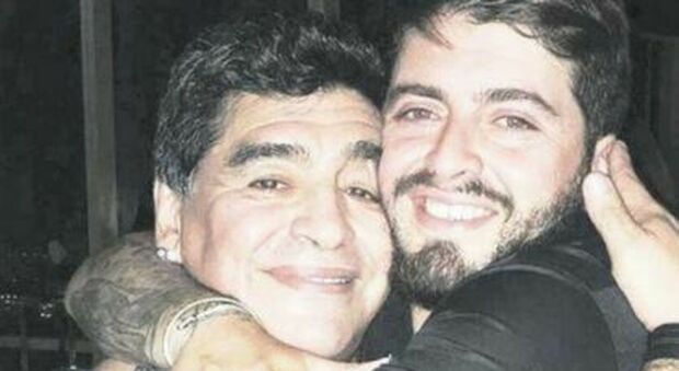 Maradona jr: «Dopo la pace sogno di allenare con papà Diego»