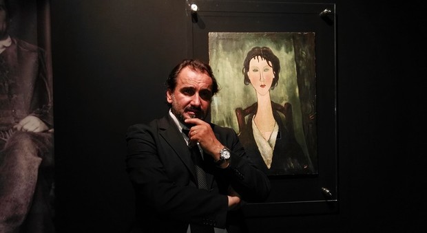 Alberto D'Atanasio, storico dell'arte accanto a (forse) Modigliani