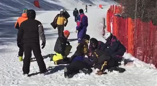 Cade sugli sci e batte la testa: romano di 57 anni perde la memoria e dimentica l'incidente