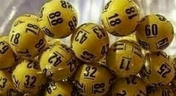 Lotto, SuperEnalotto e 10eLotto, le combinazioni e i numeri vincenti dell'estrazione di oggi, sabato 16 marzo