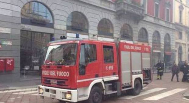 Paura al ristorante Rigolo in Brera: a fuoco la canna fumaria, locale evacuato