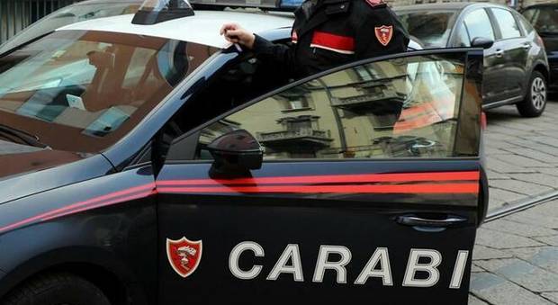 A Brittoli due coniugi lasciano il braciere acceso e restano intossicati: i carabinieri li salvano