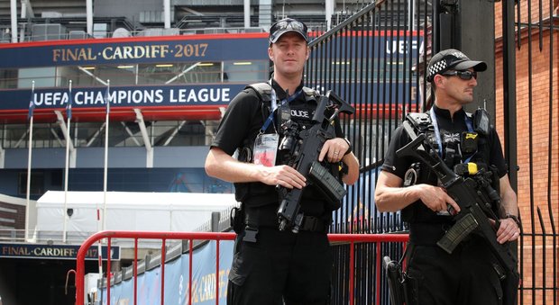 Cardiff, massima allerta: 2.000 agenti per la sicurezza. Cooperazione tra le polizie