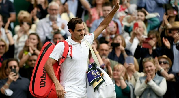 Federer, il ginocchio non va. Lo svizzero rinuncia alle Olimpiadi