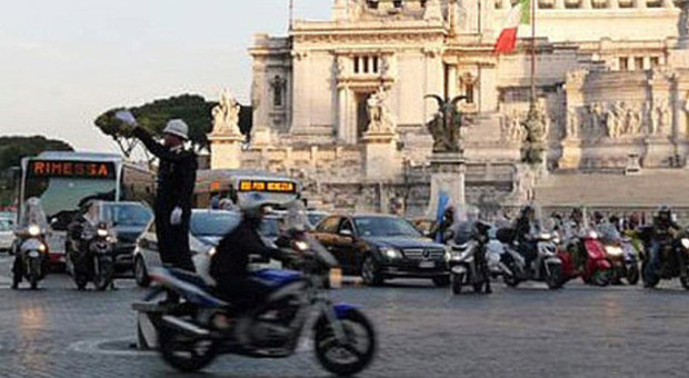 Allarme smog, domani a Roma torna il blocco totale del traffico