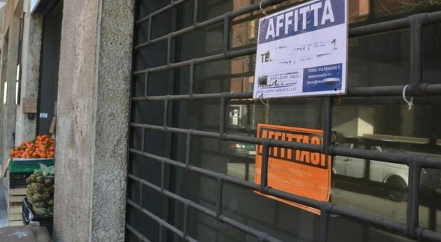 Roma, negozi: affitti gratis due anni per i commercianti nei locali del Comune. Il piano del Campidoglio
