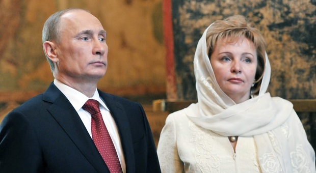 Lyudmila, la vita nel lusso dell'ex moglie di Putin (ora con un marito più giovane di 20 anni)