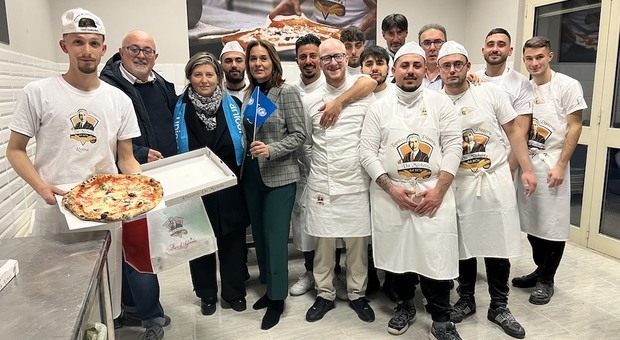 «Mi formo con te», ad Aversa il progetto solidale ideato dall'Antica Pizzeria Da Michele e l'Associazione Logos FormAzione