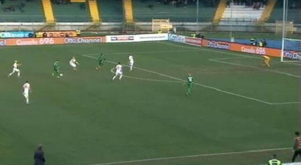 Avellino-Bari 1-1, ai galletti non basta un gran gol di Maniero per tornare alla vittoria