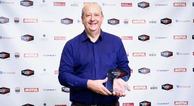 Jean-Philippe Imparato, il numero uno di Peugeot con il premio agli Automotive Award 2020