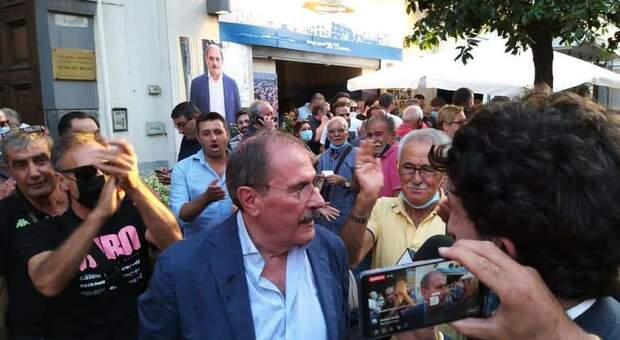 Elezioni comunali a Pompei, Lo Sapio è sindaco e si commuove