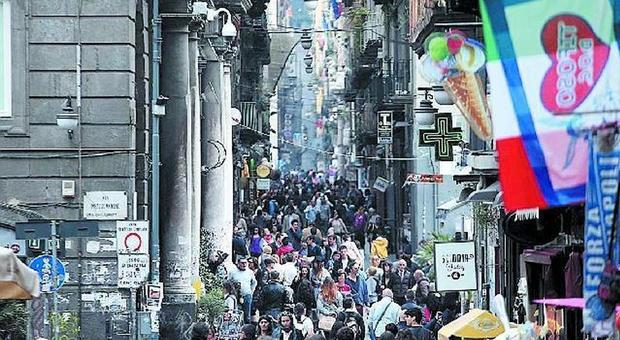Napoli, cresce il mercato delle case: è boom per uso turistico nei Decumani