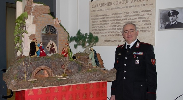 Il presepe dei carabinieri realizzato dal maresciallo capo Enrico Longobardi