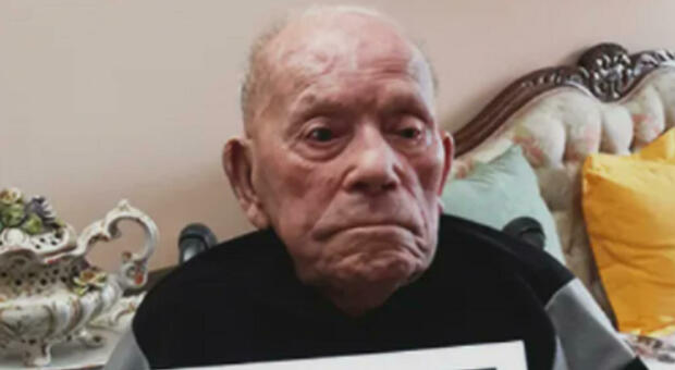 Morto l'uomo più anziano al mondo: Saturnino aveva 113 anni