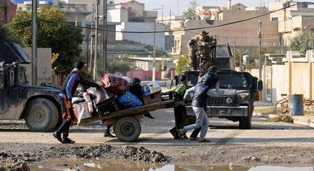 Allarme Oxfam, 750 mila civili rischiano di restare in trappola a Mosul