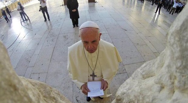 Papa Francesco annuncia un Anno Santo straordinario dedicato alla Misericordia