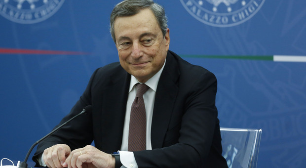 Il Governo vara la rivoluzione fiscale: dall'Irpef all'Iva e al Catasto. Draghi: «Le tasse non aumentano»
