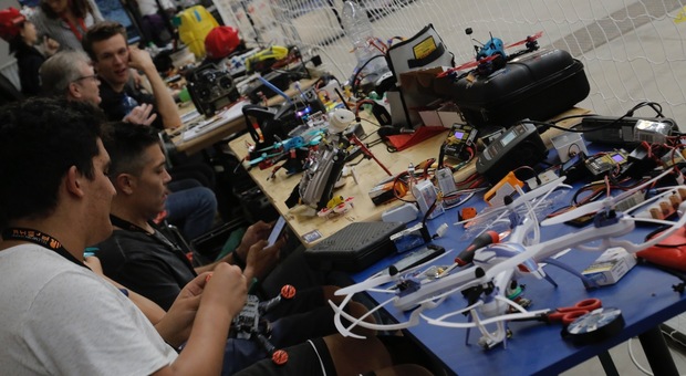 Maker Faire 2018: "House of drones", migliaia di piloti tra battesimo del volo e gare