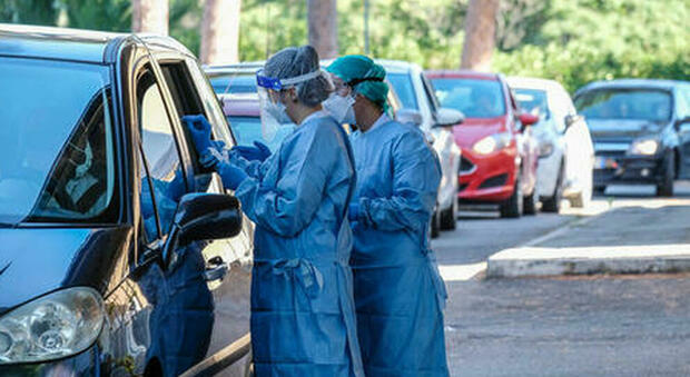 Coronavirus nel Lazio, bollettino mercoledì 31 marzo: 38 decessi e 1800 casi positivi, terapie intensive in calo