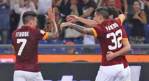 Roma-Fenerbahce 3-3: la doppietta di Destro in extremis salva la festa giallorossa
