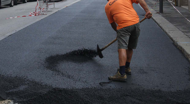 Marche, nuovi asfalti per le strade Anas annuncia lavori per 15 milioni
