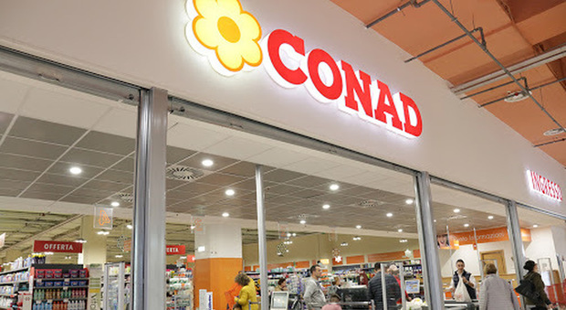 Da Auchan a Conad: chiesta la cassa integrazione per 5300 dipendente, sono il 60% dei lavoratori