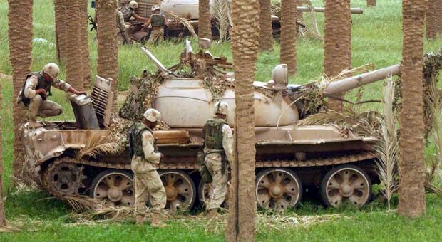 Tank T-55, la Russia manda in guerra i carri armati della Guerra fredda: cosa sono e come funzionano. «Così vecchi che si trovano nei musei»