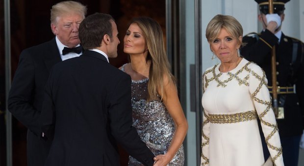 Brigitte Macron parla dell'amica Melania: «È prigioniera della Casa Bianca»
