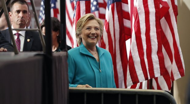 Ombre Wikileaks su Hillary «Nuove carte online prima del voto»