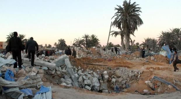 Libia, è guerra contro l'Isis. "Iniziati i raid Usa a Sirte" -Twitter