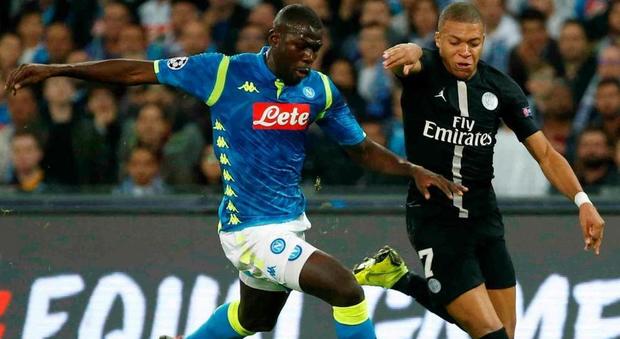 Napoli, l'Uefa celebra Koulibaly «Un intervento perfetto su Mbappé»