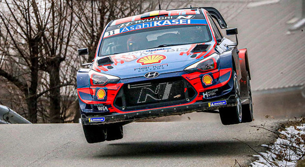 Il vincitore del Rally di Montecarlo, Neuville con la Hyundai