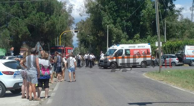 Frontale choc a Latina, muore una ragazza di 25 anni, cinque feriti